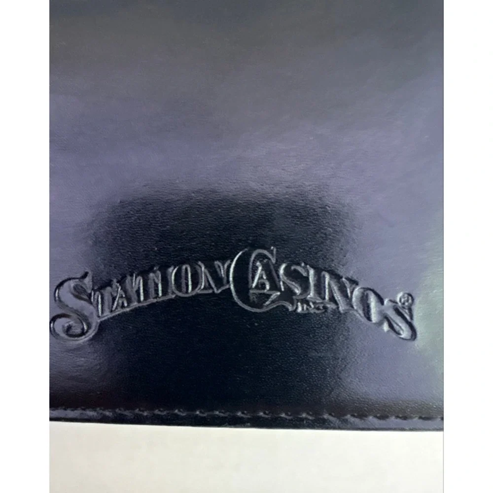 Station Casinos Las Vegas Black Trifold Checkbook Cover Wallet Logo